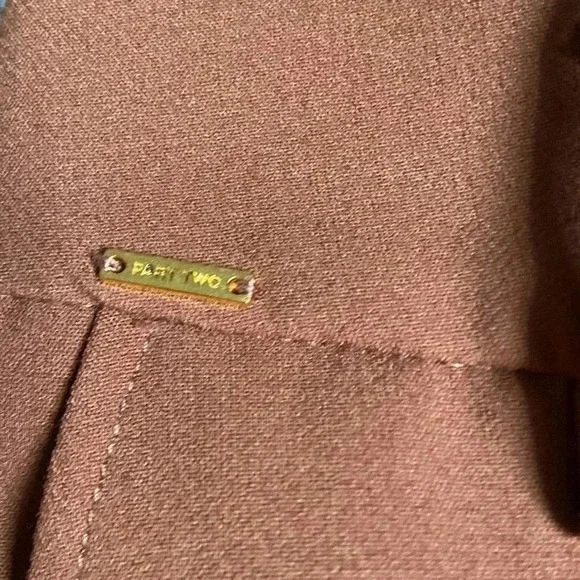 Part Two  |Clea Pants - Picture 5 of 9